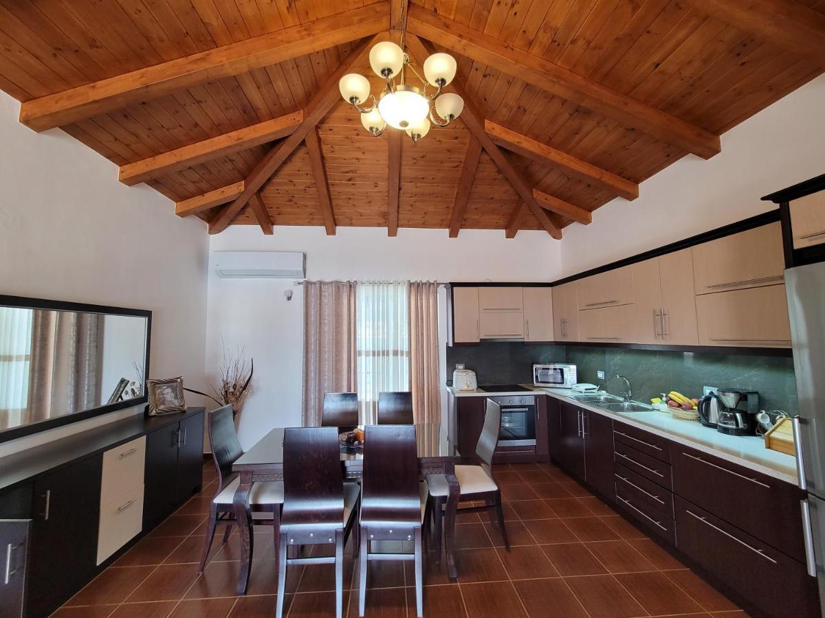 קסאמיל Villa Jiota מראה חיצוני תמונה