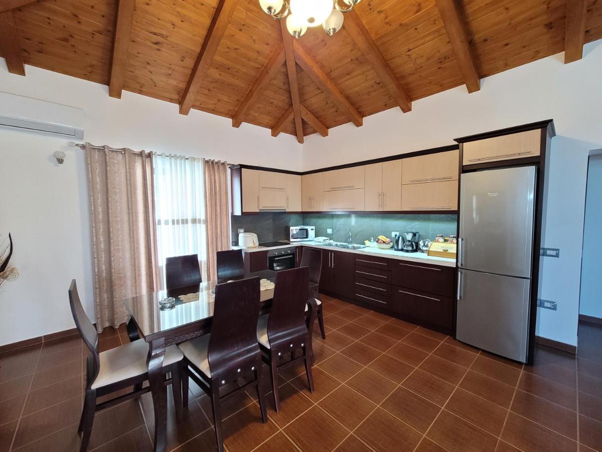 קסאמיל Villa Jiota מראה חיצוני תמונה